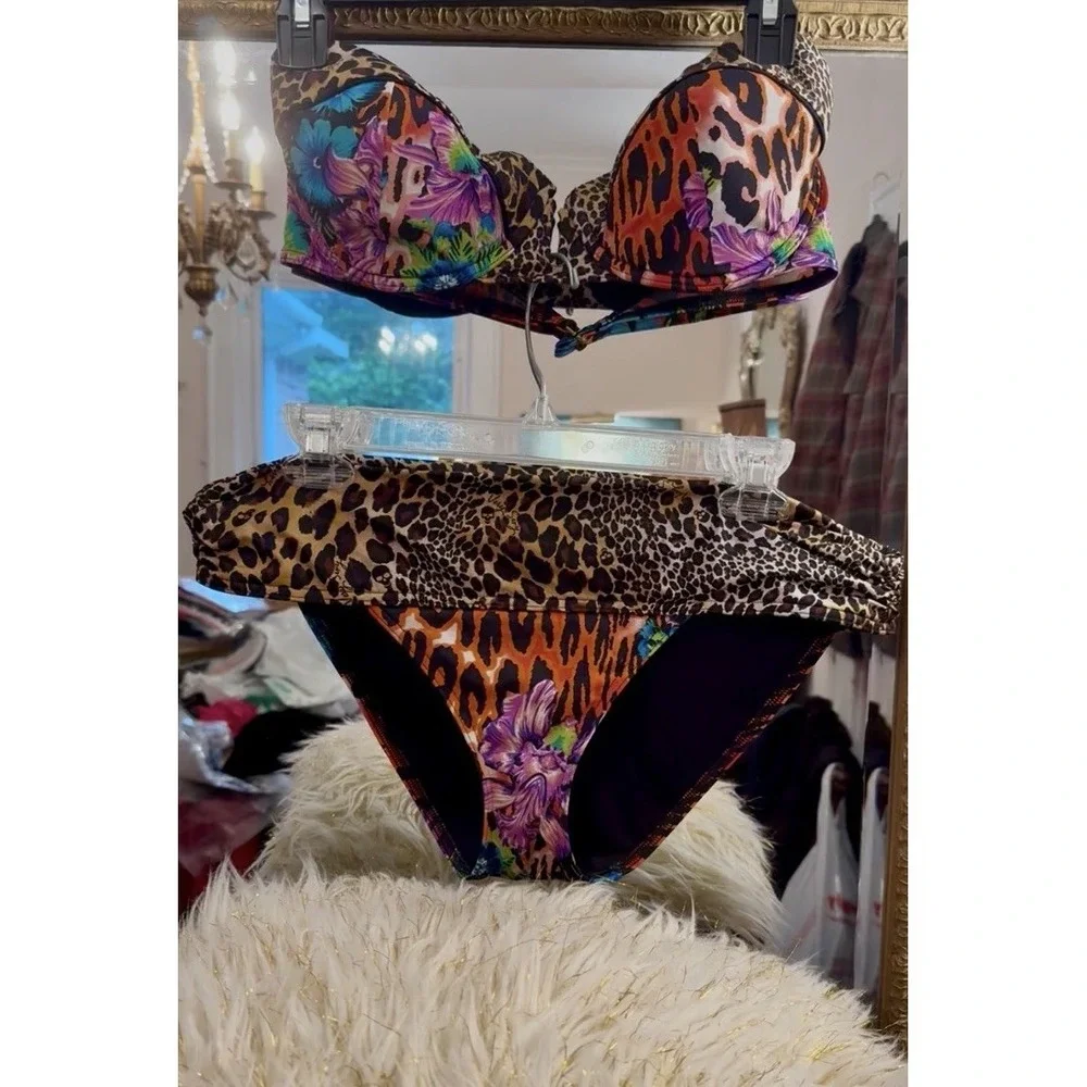 Victoria's Secret Tres Chic Bombshell Push Up Bikini- Strapless